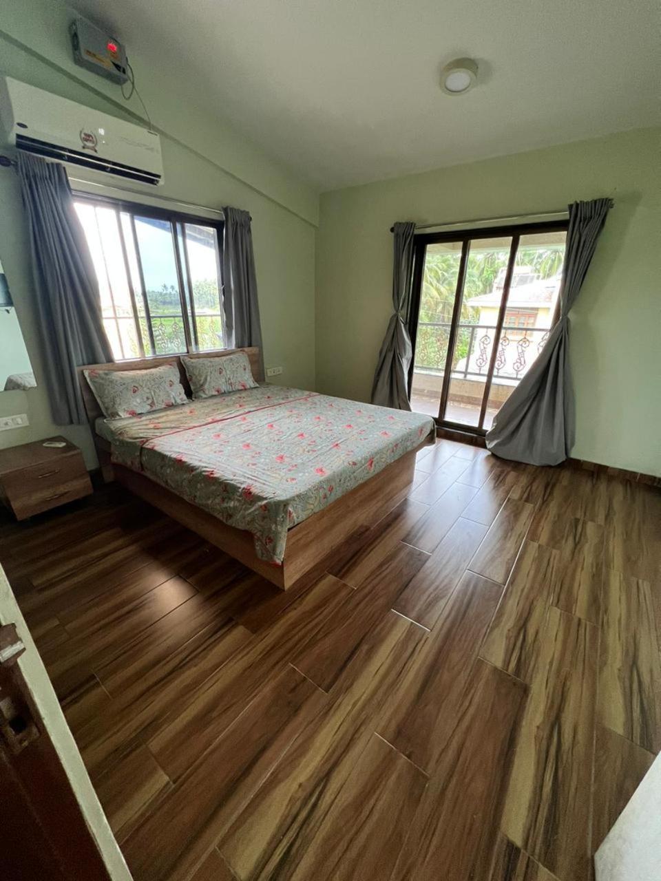 Neville'S Villa - Pet Friendly With Pool Alibag Bagian luar foto